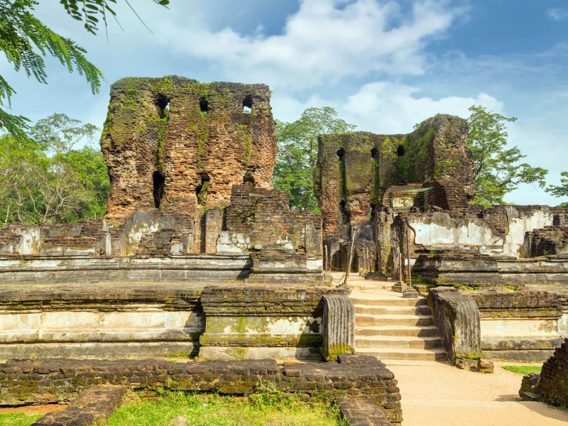Exploration of Anuradhapura & Polonnaruwa